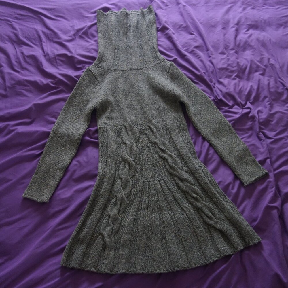 Max Studio A908859 40% Wool/30% Acrylic/30% Nylon Cut 31633 Size M Grey Dress